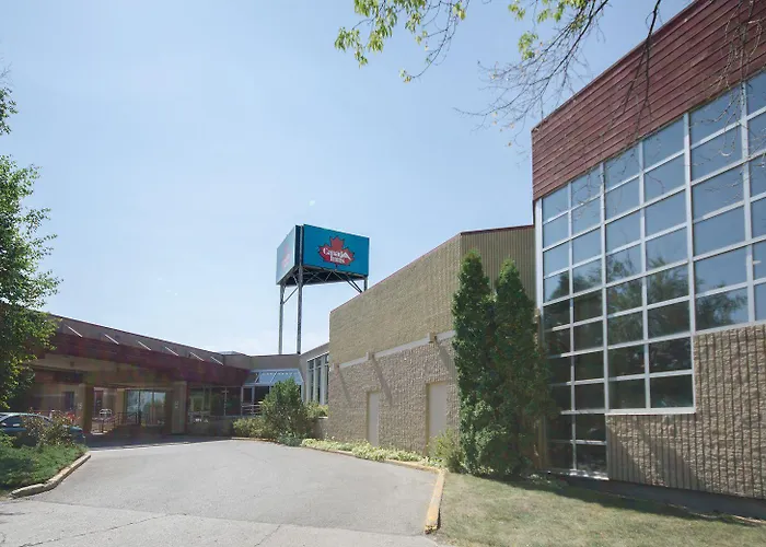 CANAD INNS DESTINATION CENTRE WINDSOR PARK, WINNIPEG