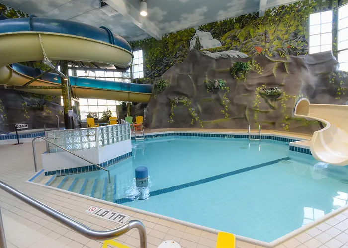 CANAD INNS DESTINATION CENTRE WINDSOR PARK, WINNIPEG